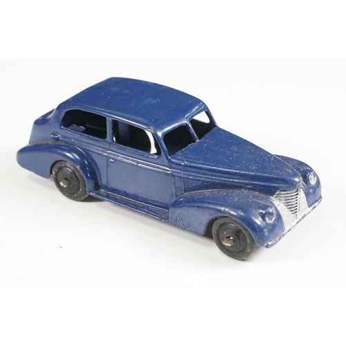 494A - Five boxed Dinky diecast models contained within an original Dinky 39B Oldsmobile Six Sedan, include... 