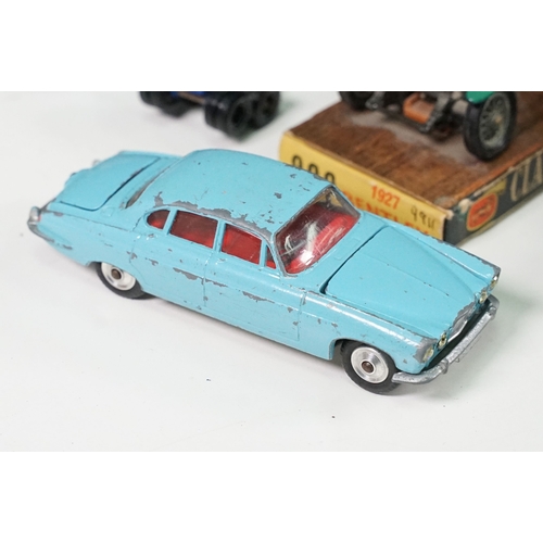 291 - Around 30 Mid 20th C onwards playworn diecast models to include Dinky, Corgi, Budgie Toys, Astra, Ma... 