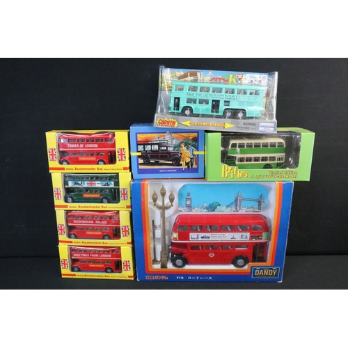 361 - 17 Boxed diecast model buses to include Britbus, Corgi, Souvenir example etc plus 18 x unboxed dieca... 