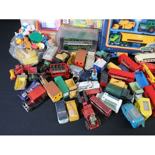 363 - Collection of boxed and unboxed diecast models to include boxed Britains Model Riding School set, bo... 