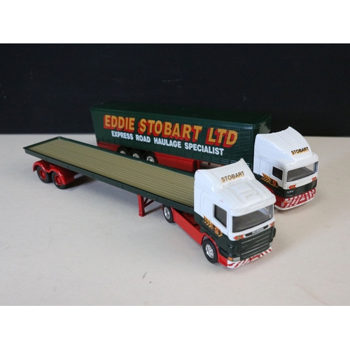 369 - Small quantity of Eddie Stobart related diecast models to include 4 x boxed examples including Corgi... 