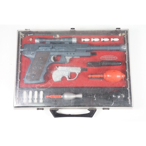 733 - Boxed / cased Topper Toys Multi Pistol 09 toy spy set, complete with mini pistol and accessories, in... 