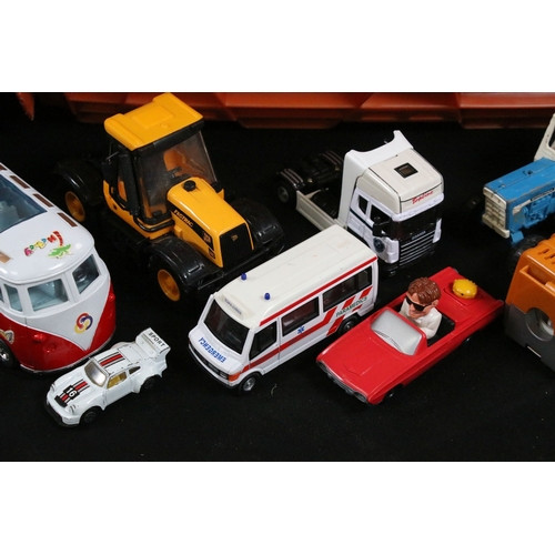 340 - Large collection of playworn diecast and plastic models to include Matchbox, Corgi, etc (2 Boxes)
