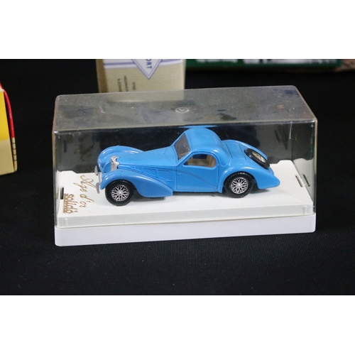 343 - 35 Boxed / cased diecast models to include Siku, Eligor, Vanguards, Dinky 277 Police Land Rover, Cor... 