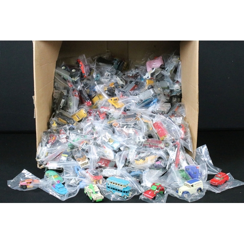 346 - Large collection of playworn diecast models to include Matchbox, Corgi, Maisto, Mattel Hot Wheels, M... 