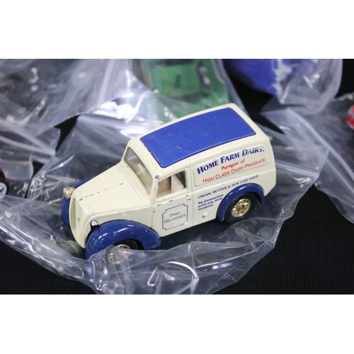 346 - Large collection of playworn diecast models to include Matchbox, Corgi, Maisto, Mattel Hot Wheels, M... 