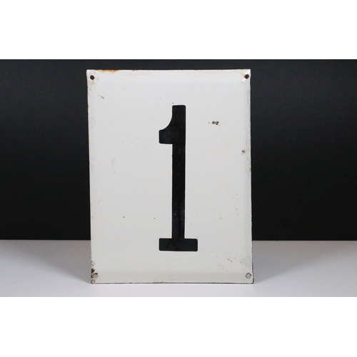 Lot 125       