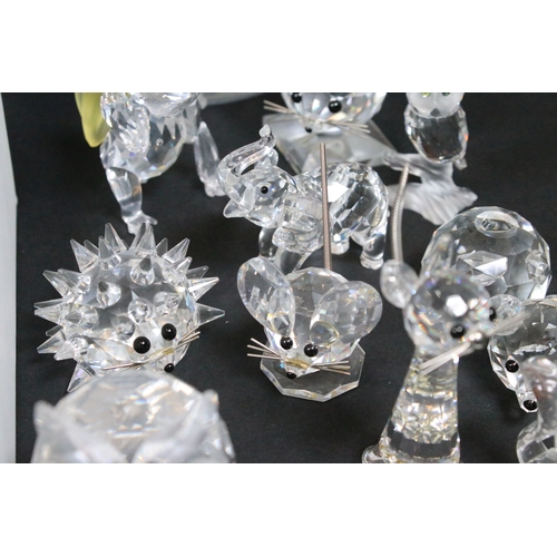 78 - Collection of Swarovski crystal animals, to comprise a duo of Foals, 7612, Turtle, 7661, Elephant, S... 