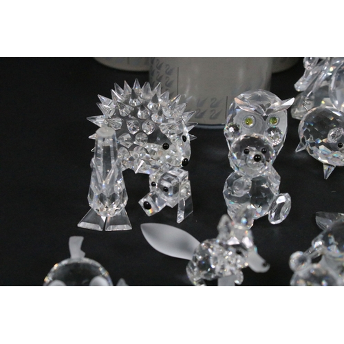 78 - Collection of Swarovski crystal animals, to comprise a duo of Foals, 7612, Turtle, 7661, Elephant, S... 