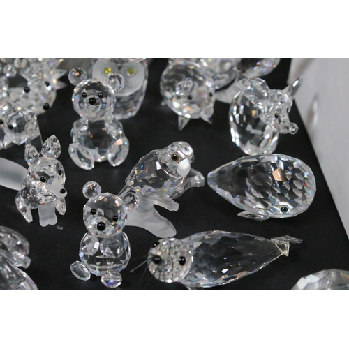 78 - Collection of Swarovski crystal animals, to comprise a duo of Foals, 7612, Turtle, 7661, Elephant, S... 
