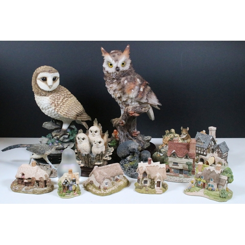 91 - Group of Lilliput Lane and David Winter cottages, to include The Bakehouse, mother's Cottage, etc., ... 