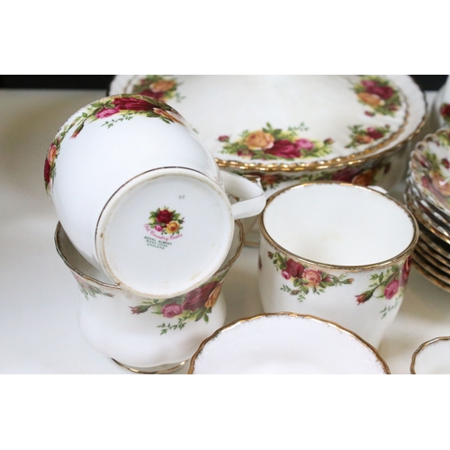 104 - Royal Albert 'Old Country Roses' pattern part dinner and tea set, to include one tureen with lid, on... 