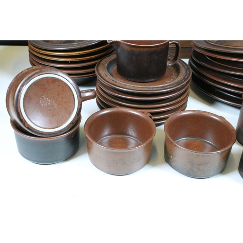 107 - Arabia Finland stoneware part dinner and tea set, to include plates, bowls, cups, saucers etc. Talle... 