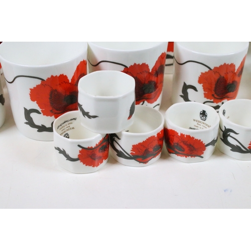 111 - Wedgwood 'Corn Poppy' (Susie Cooper design) patterned part dinner and tea set, to include tea and co... 