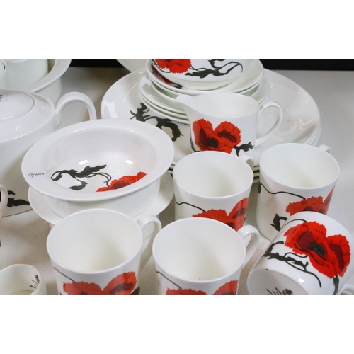 111 - Wedgwood 'Corn Poppy' (Susie Cooper design) patterned part dinner and tea set, to include tea and co... 