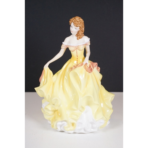 72 - Two boxed ceramic figurines to include Royal Doulton Walt Disney Showcase Collection Snow White and ... 