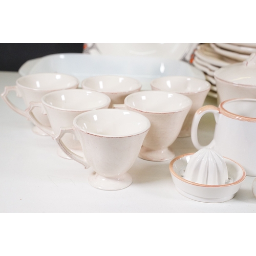 116 - Assortment of ceramic and glass tableware, to include one Crown Ducal 'Orange Tree' pattern bowl, on... 