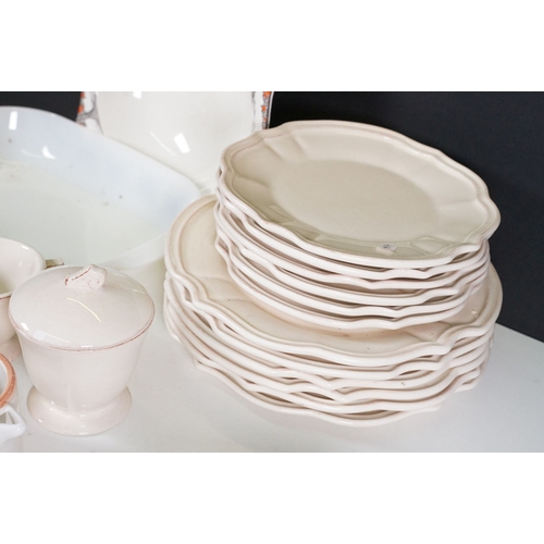 116 - Assortment of ceramic and glass tableware, to include one Crown Ducal 'Orange Tree' pattern bowl, on... 