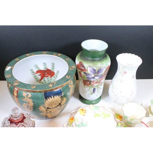 98 - Group of mixed ceramics and glass, to include a Regency Ironstone Chinoiserie fish bowl planter, Par... 