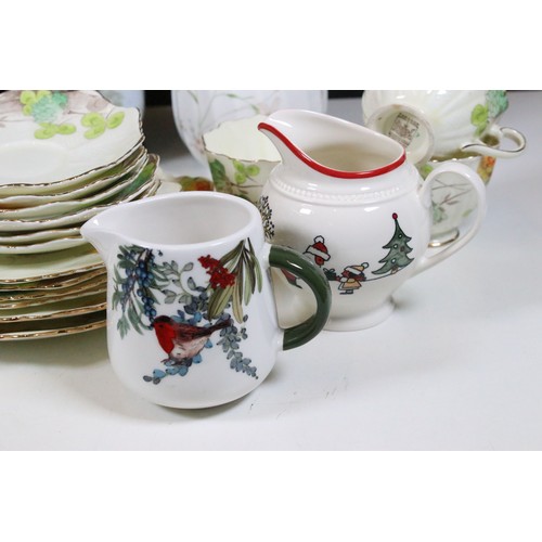 98 - Group of mixed ceramics and glass, to include a Regency Ironstone Chinoiserie fish bowl planter, Par... 
