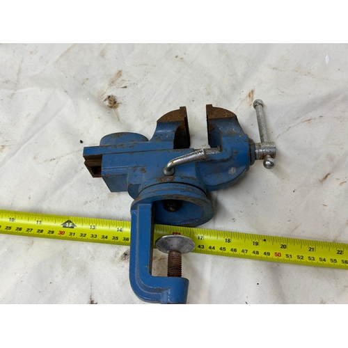 ROTATING TABLE VICE