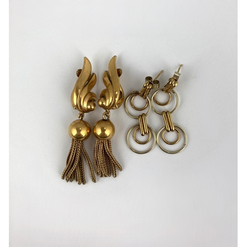 290 - A pair of 9ct two-colour gold pendant earrings of multiple loop design the butterflys detailed '375'... 