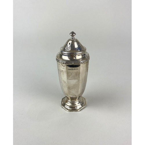 60 - A silver caster by Mappin & Webb, Birmingham 1936, 15cm high, 4.8 ozs.