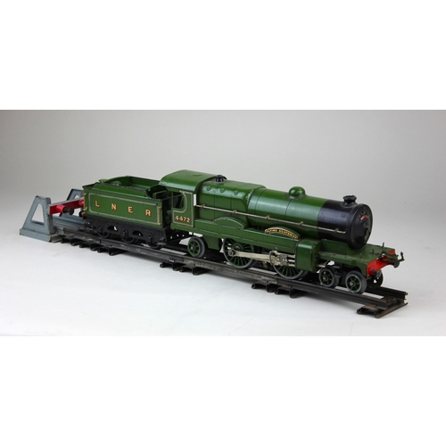 782 - LOT WITHDRAWN An O gauge Hornby clockwork model of the Flying Scotsman locomotive and tender, No.447... 