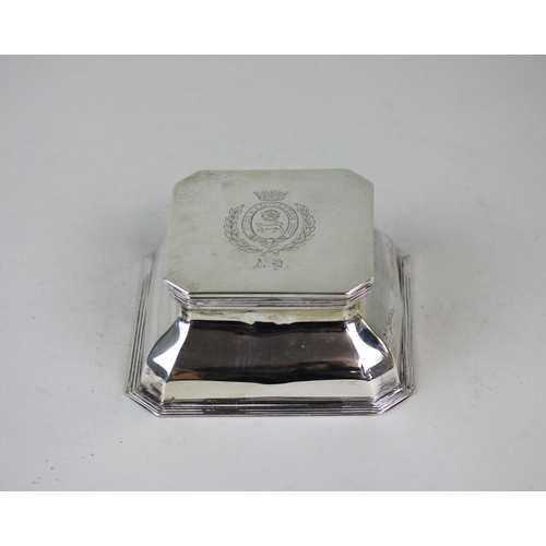 94 - A George V silver inkwell square cushion form with enclosed glass liner, the hinged lid with York an... 