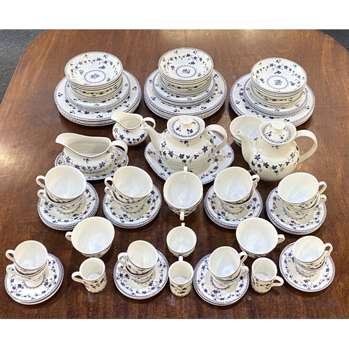 59 - An extensive Royal Doulton 'York Town' pattern dinner, tea and coffee service, approx 104 pieces.... 