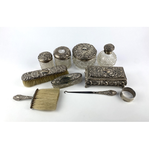 45 - A collection of late Victorian & Edwardian silver and silver mounted dressing table accoutrement... 