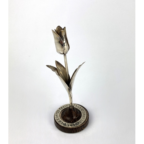 92 - Automobilia: a silver tulip award awarded on the 1958 RMC WestInternationale Tulpen Rallye (Tulip Ra... 