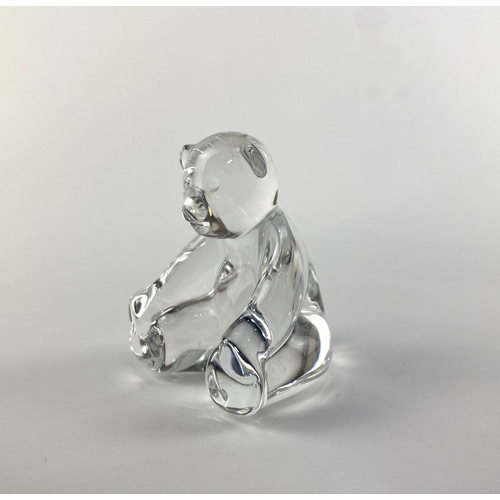 34 - A Baccarat crystal model of a bear 6.5cm high