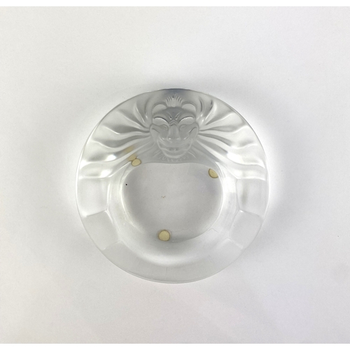 36 - A Lalique 'Tete de Lion' crystal trinket dish 14.5cm