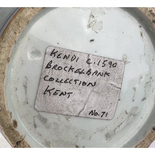 117 - An antique Chinese blue and white porcelain Kendi, probably c.1590, 18cm high, (af).
Provenance: Pri... 