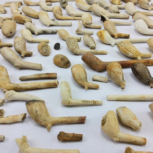 157 - Various River Thames mudlarking finds - 18th century and later clay pipe fragments