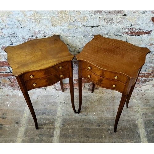 271 - A pair of delicate Sheraton Revival flamed mahogany and satinwood inlaid bedside tables, shaped rect... 