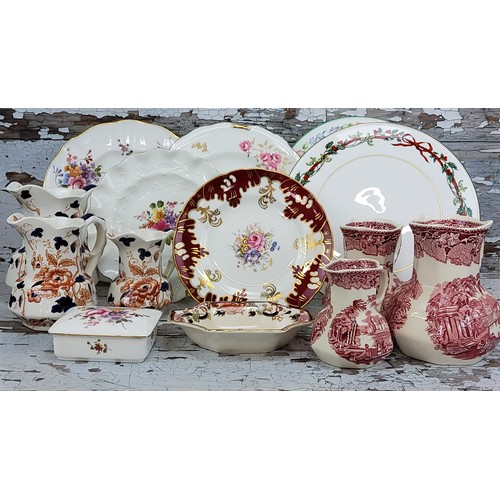 152 - Decorative ceramics including three Masons Ironstone Vista pattern, graduated jugs; another set... 