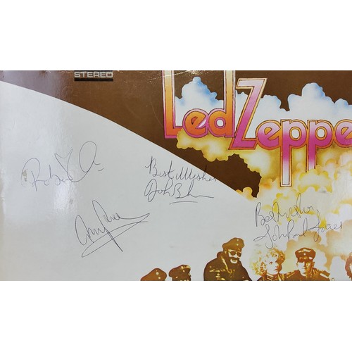 288 - Popular Music, Led Zeppelin, Autographs, Led Zeppelin II 12” LP, Atlantic 40 037, signed ROBER... 