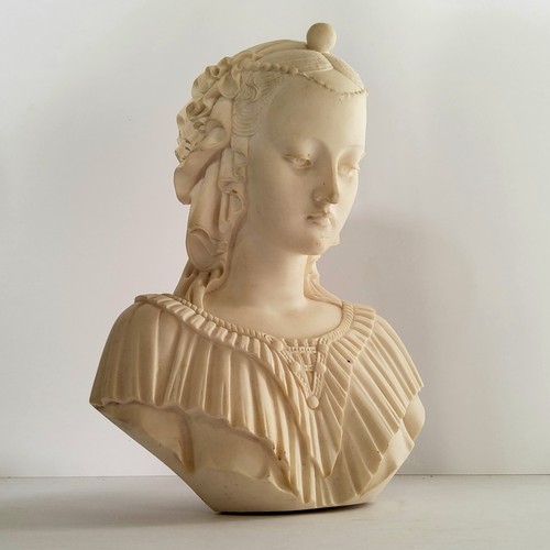 80 - After A Giannelli, bust of an Etruscan Lady, 18cm high, signed