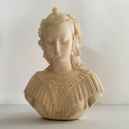 80 - After A Giannelli, bust of an Etruscan Lady, 18cm high, signed