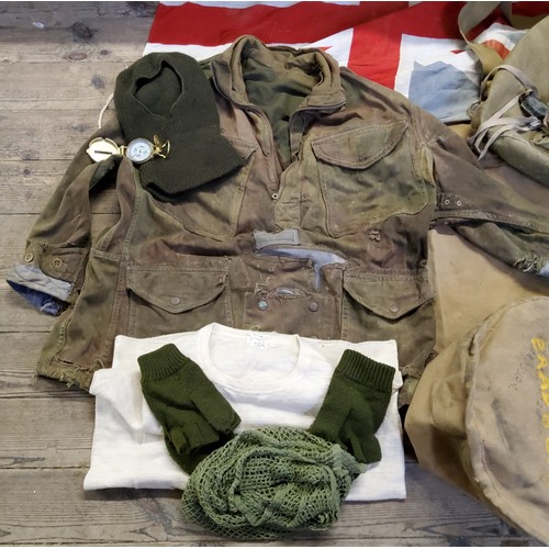 177A - Militaria - WWII uniform - P.Bradburn 130406 Royal Marine military issue canvas draw string sack wit... 