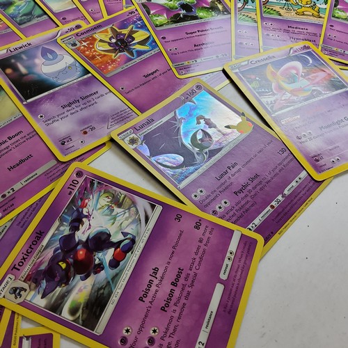 254 - Pokemon - Mystic Energy including holographic 'shiny' Lunala, Toxicroak, Cresselia, Malamar etc.