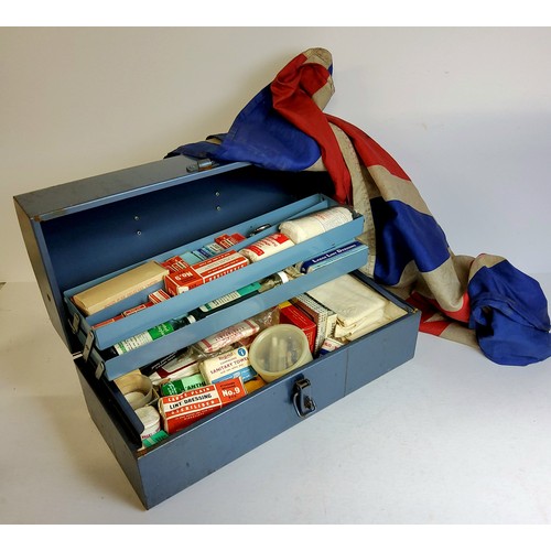 220A - Automobilia - a mid 20th century medical box by Enox, complete with sterilisation kit and bandages; ... 