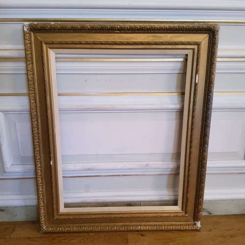 150 - A Large decorative gilt frame, outside dimensions 100 cm wide x 120cm high. (inside measurements 70 ... 