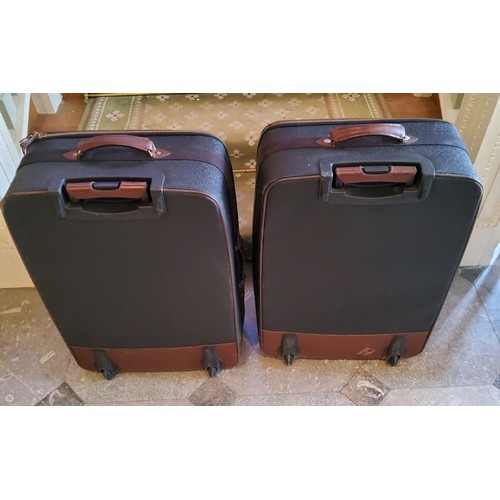 96 - Pair of Mulberry leather suitcases model 031694C, 50cm wide x 26 cm deep x 75 cm long, AF