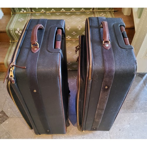 96 - Pair of Mulberry leather suitcases model 031694C, 50cm wide x 26 cm deep x 75 cm long, AF