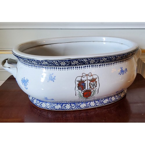 180 - A 19th century French large blue & white two handled ceramic basin decorated with flowers and&nb... 