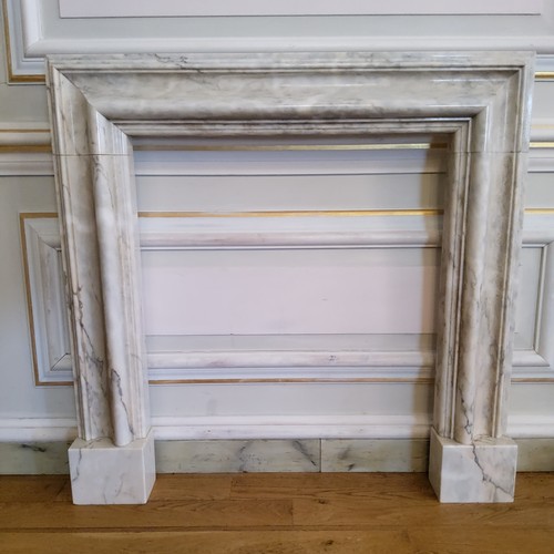 117A - A 19th century Carrara marble fireplace, External measurements 127 cm long (wide) x 13cm deep x 125c... 