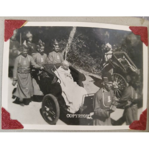 59 - Photography - Militaria & India - an early 20th century comprehensive photography album of black... 